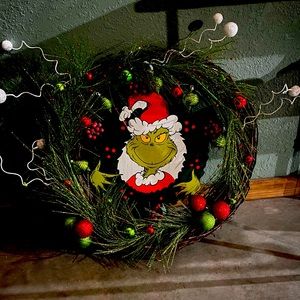 Grinch Christmas Wreath